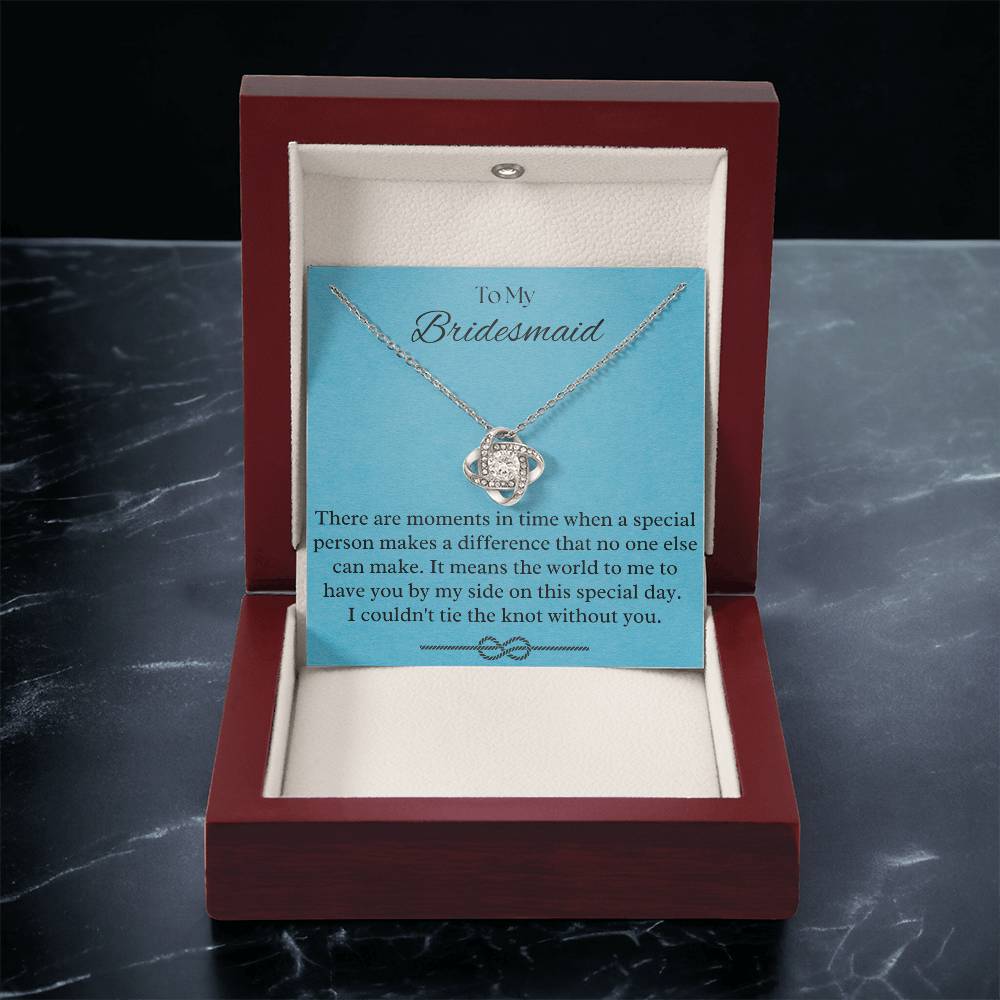 Bridesmai Love Knot Necklace