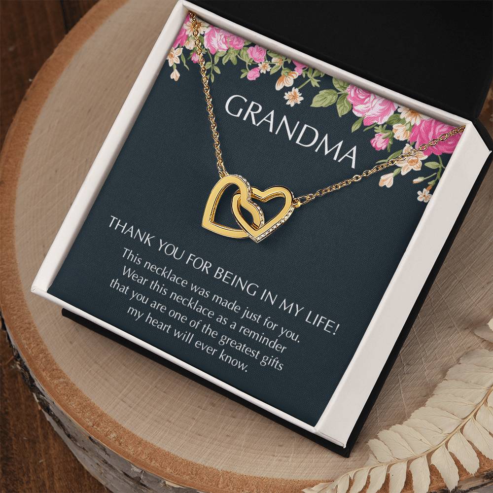 Grandma Interlocking Hearts Necklace Message Card