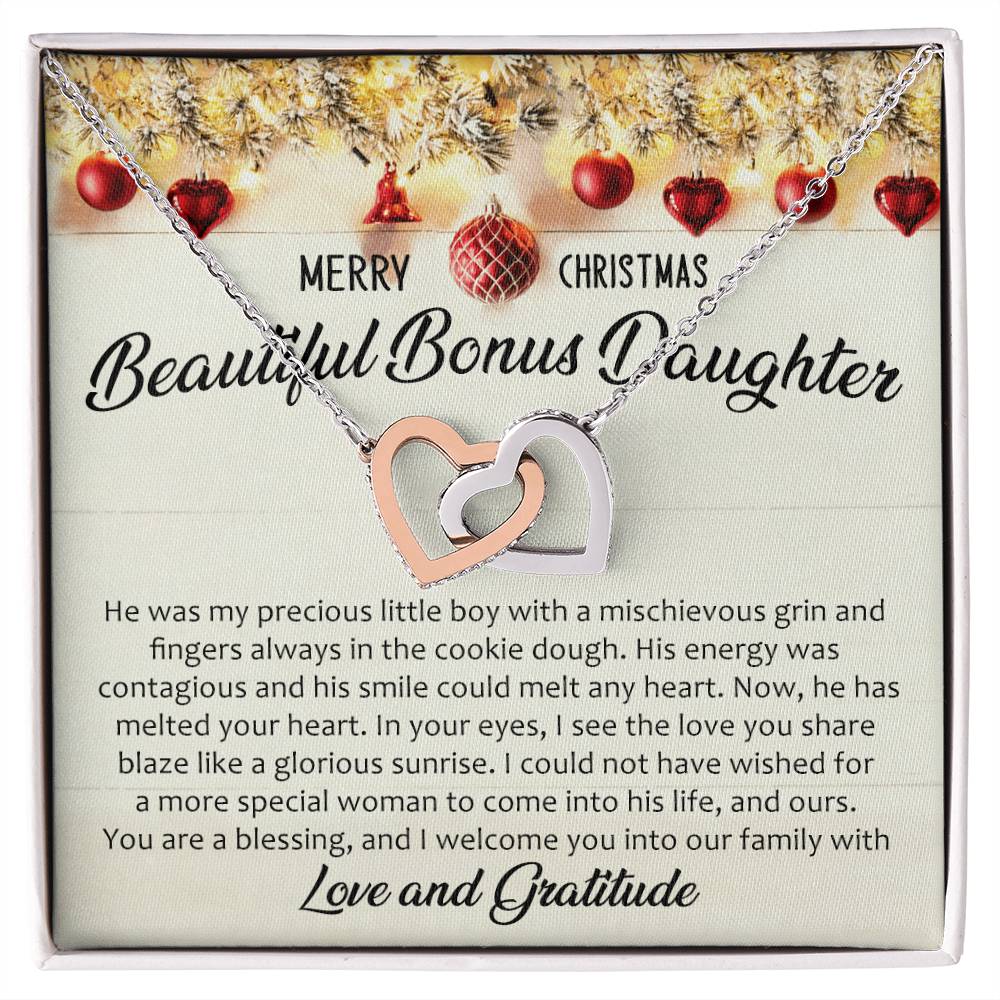 I Welcome You Into Our Fammily Interlocking Hearts Necklace