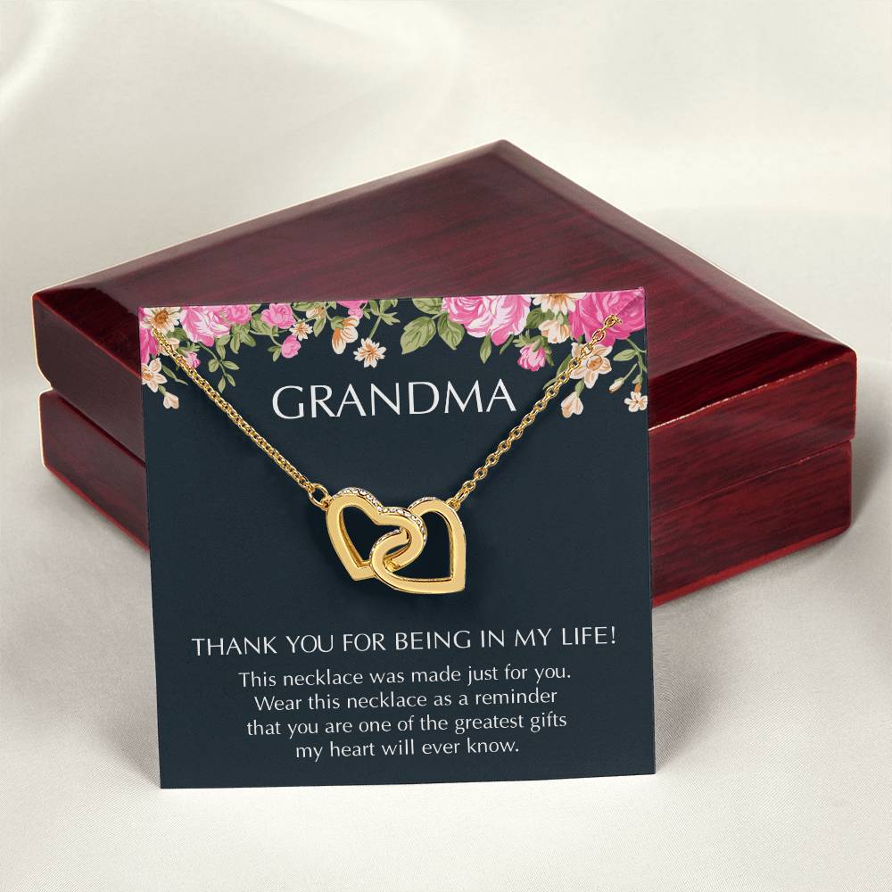 Grandma Interlocking Hearts Necklace Message Card