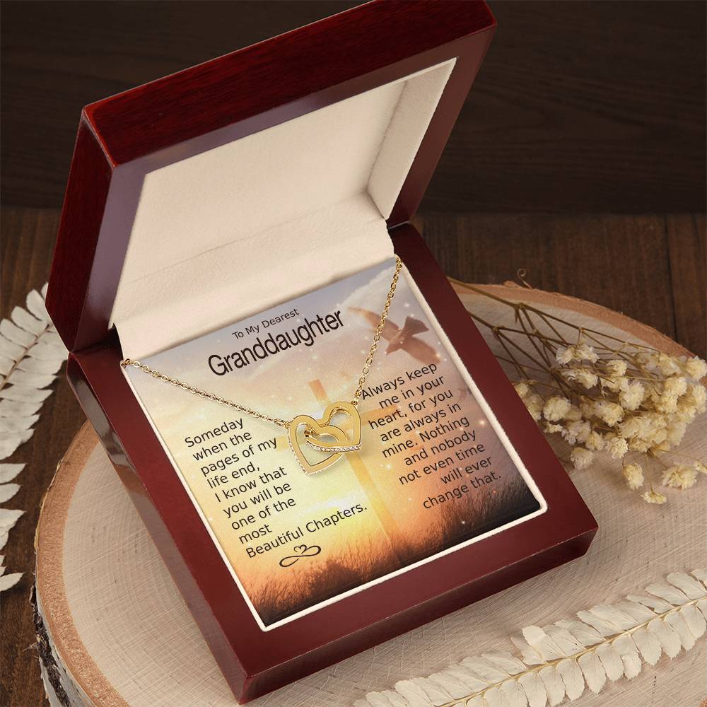To My Granddaughter – Heart Melt Message Interlocking Heart Necklace?? Interlocking Hearts Necklace