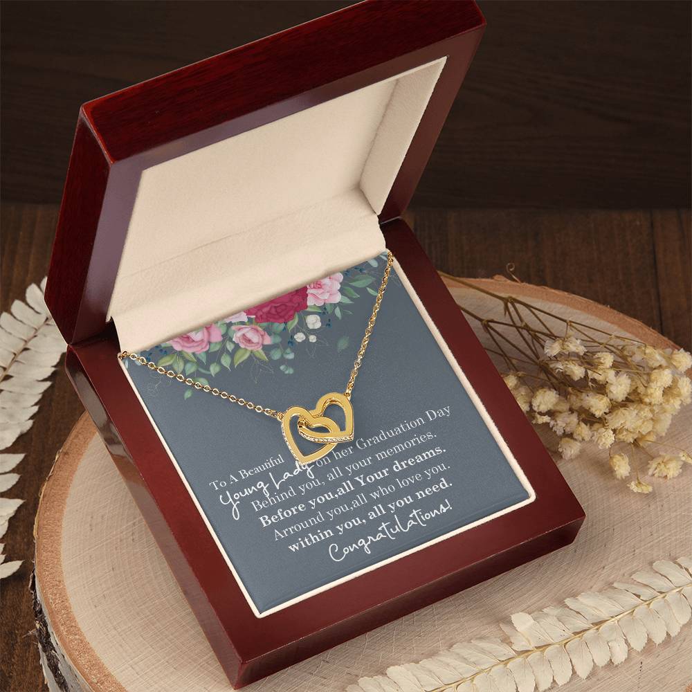 To My Amazing Daughter- Mom Love You - Mother Love For Daughter Interlocking Hearts Necklace