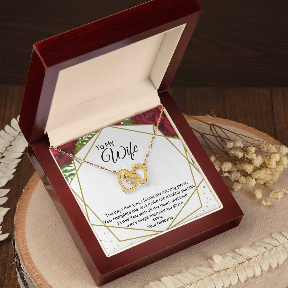 To My Wife - Premium Necklace Interlocking Hearts Necklace