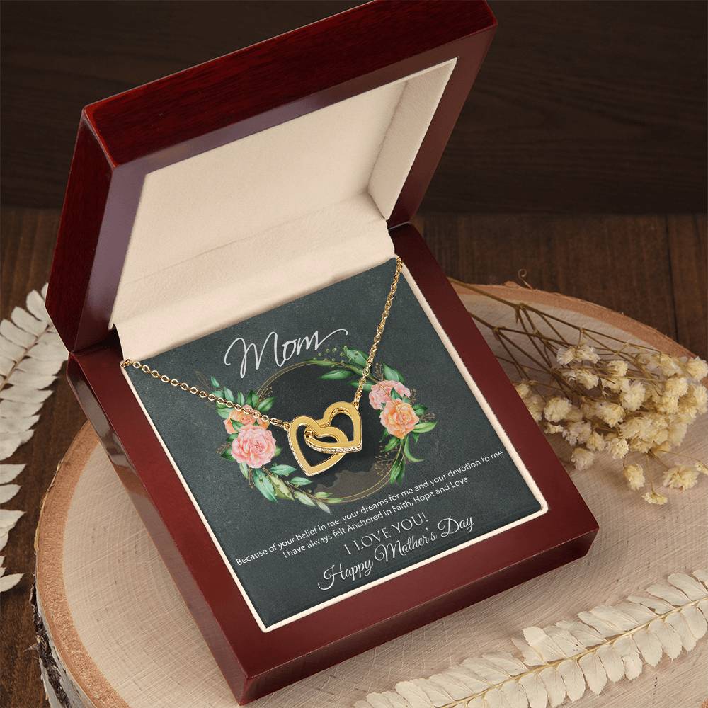 To My Mom Interlocking Hearts Necklace