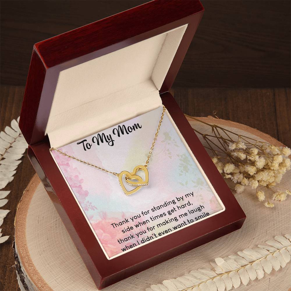 To My Mom Interlocking Hearts Necklace Message Card