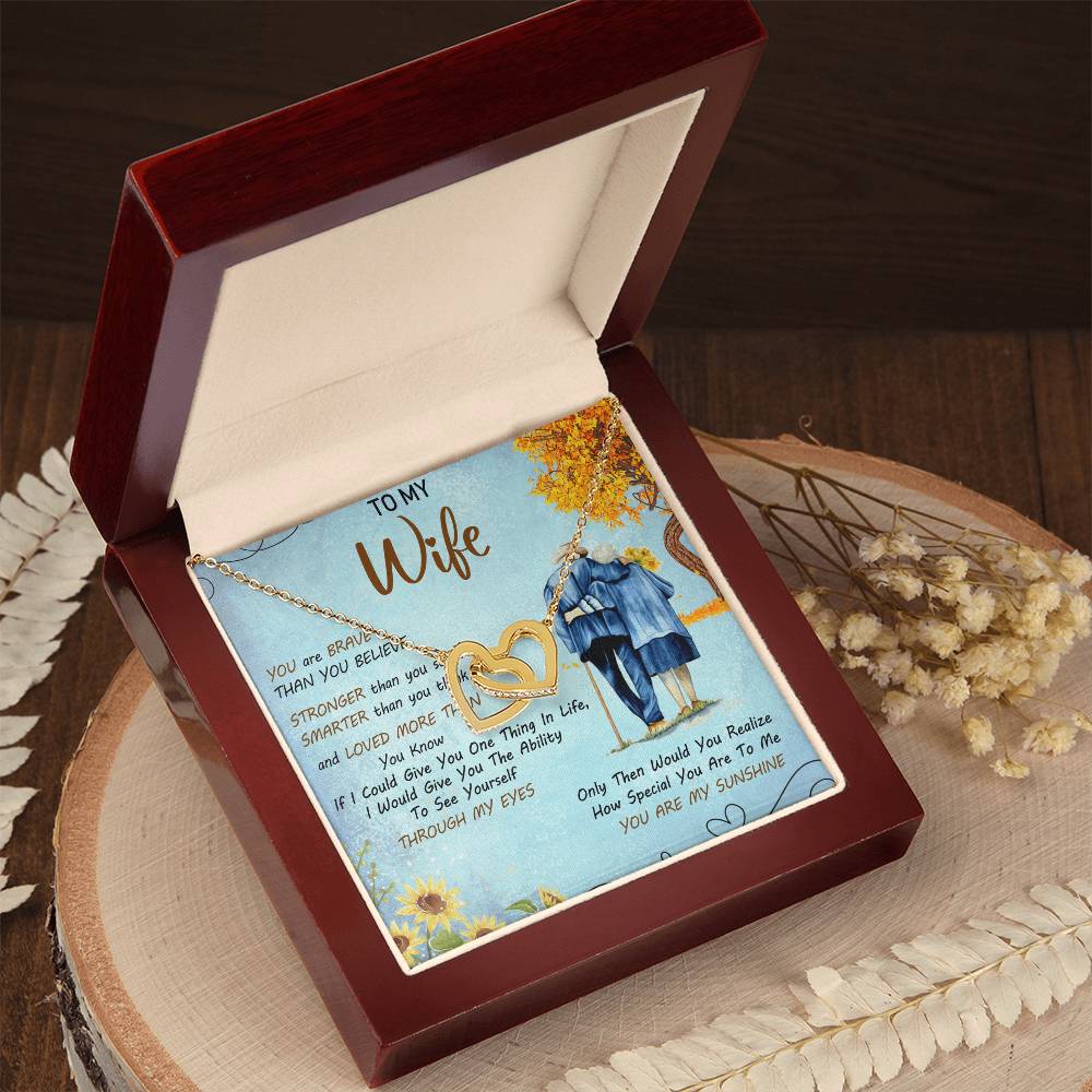 To My Wife Interlocking Hearts Necklace Message Card