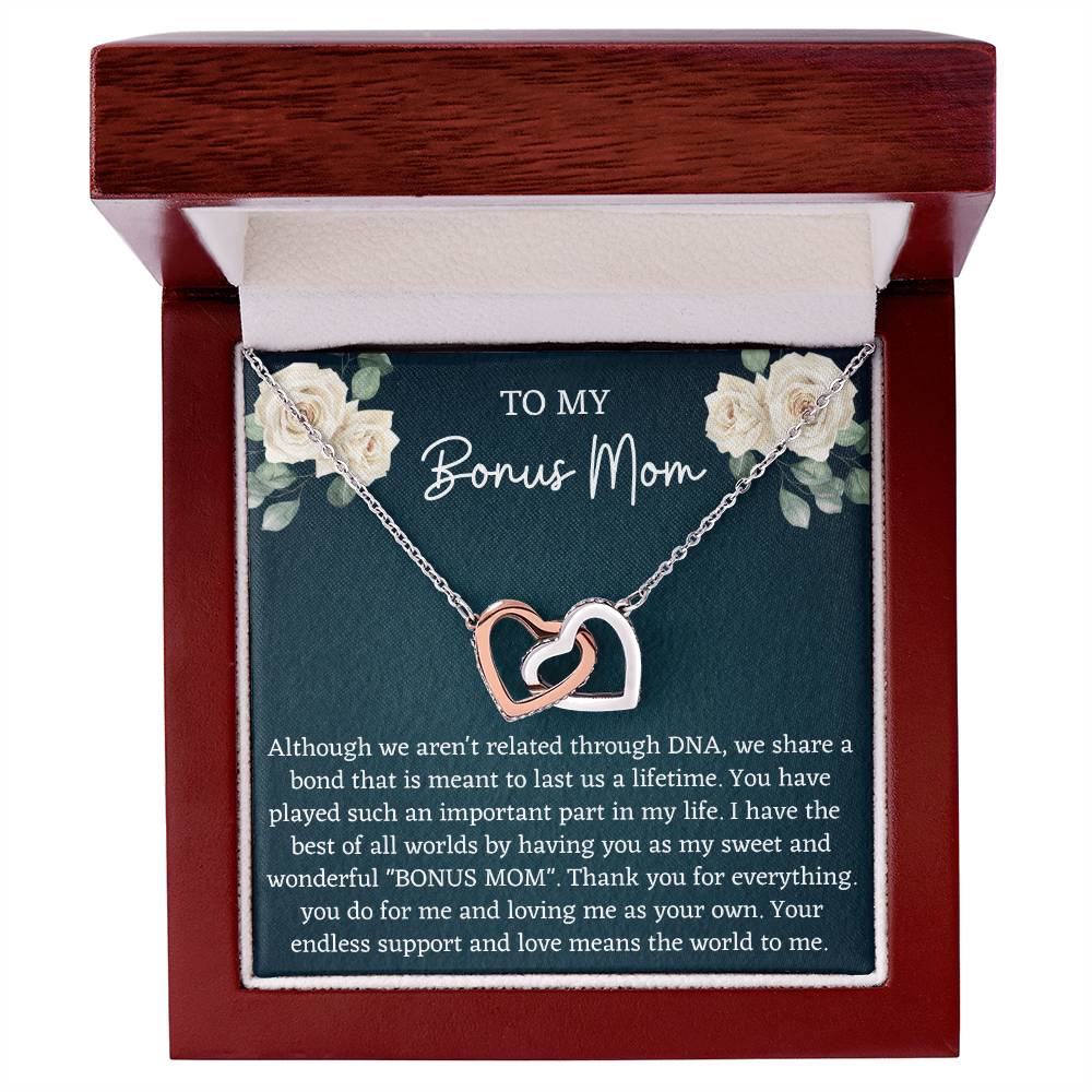 Interlocking Bonus Mom Interlocking Hearts Necklace