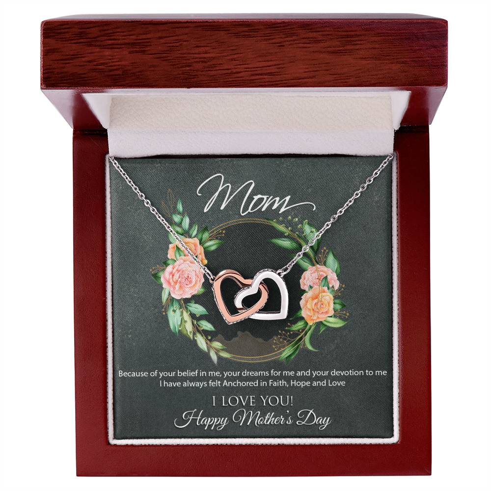 To My Mom Interlocking Hearts Necklace