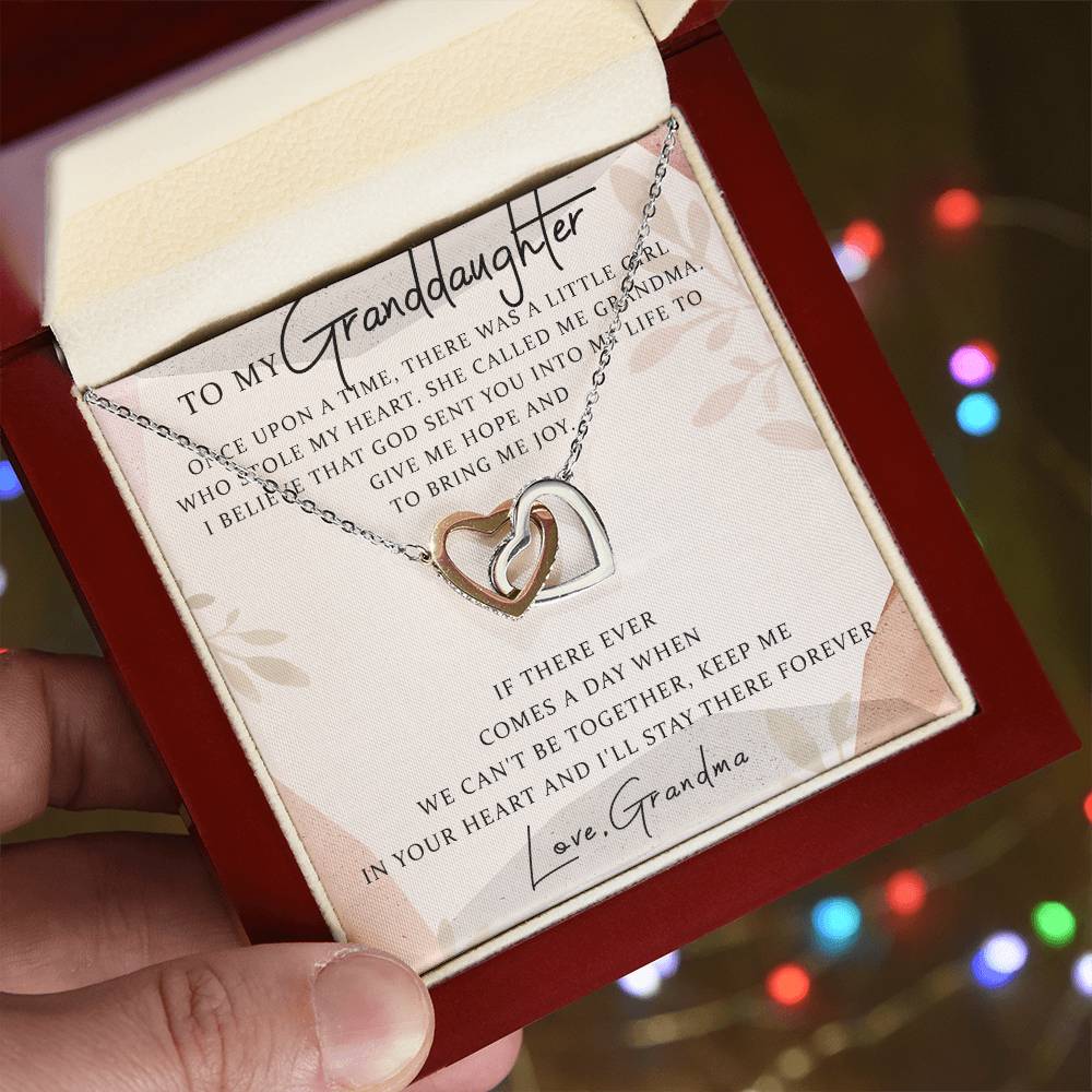 To My Granddaughter Interlocking Hearts Necklace Message Card