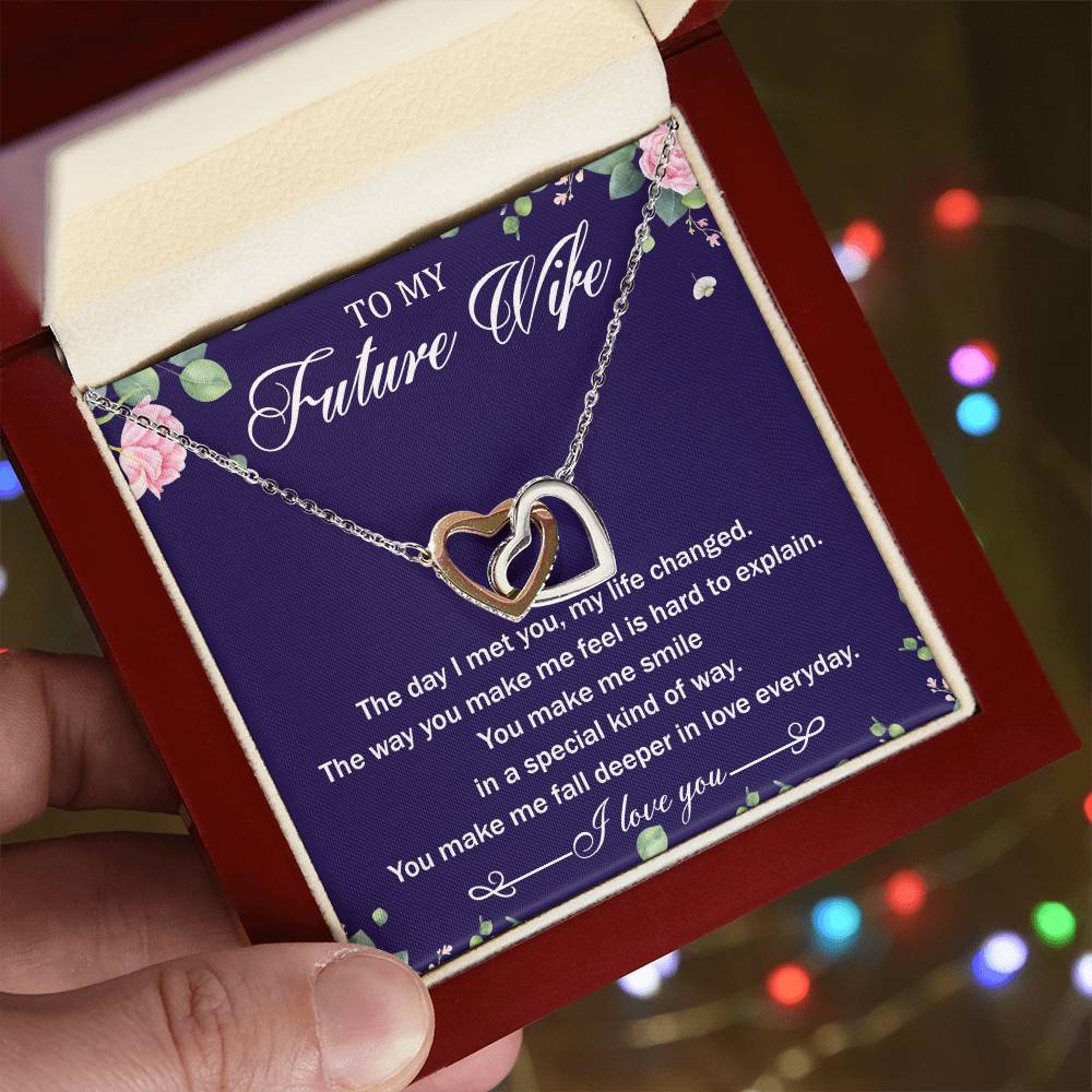 To My Future Wife Interlocking Hearts Necklace Message Card