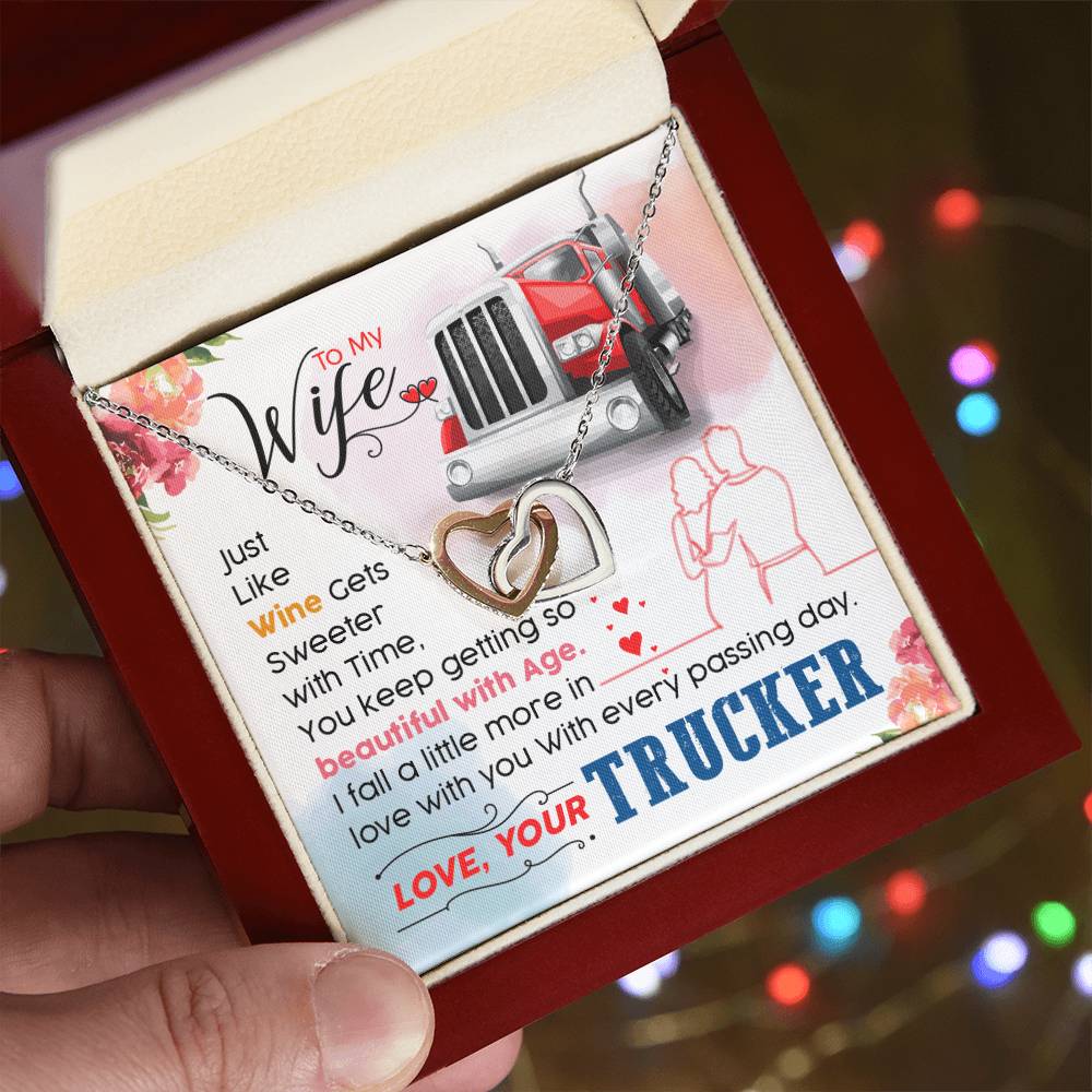 Trucker'S Wife - Interlocking Heart Necklace Interlocking Hearts Necklace