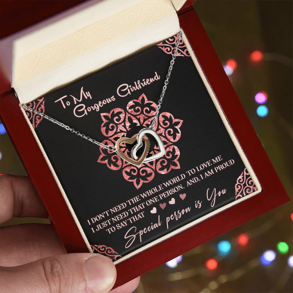 To My Gorgeous Girlfriend Luxury Necklace With Box And Message Card. Interlocking Hearts Necklace