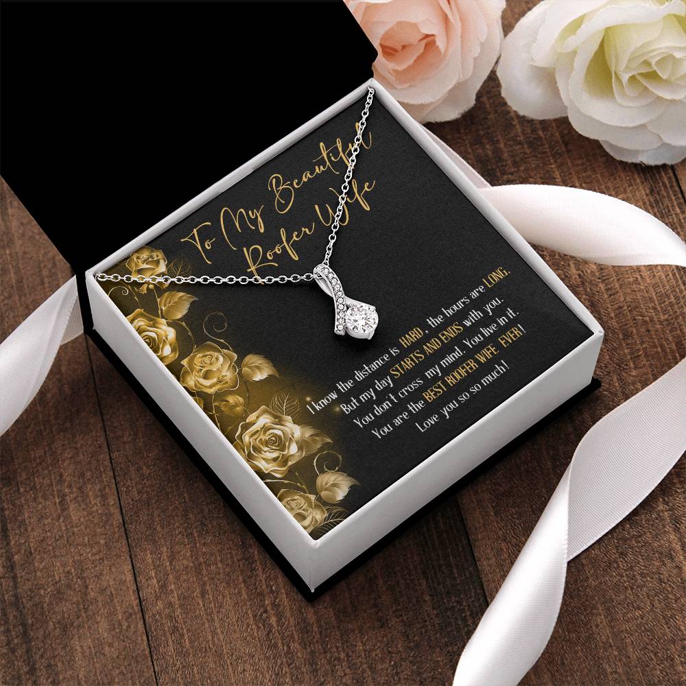 Roofer Wife Alluring Beauty Necklace