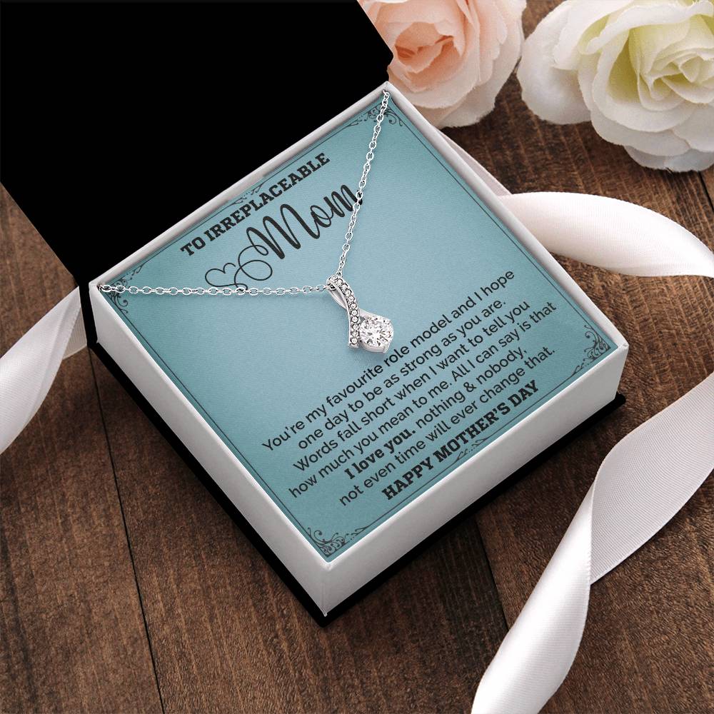 Mom Is My Favourite Role Modle - Alluring Beauty Necklace - Mothers Day Alluring Beauty Necklace