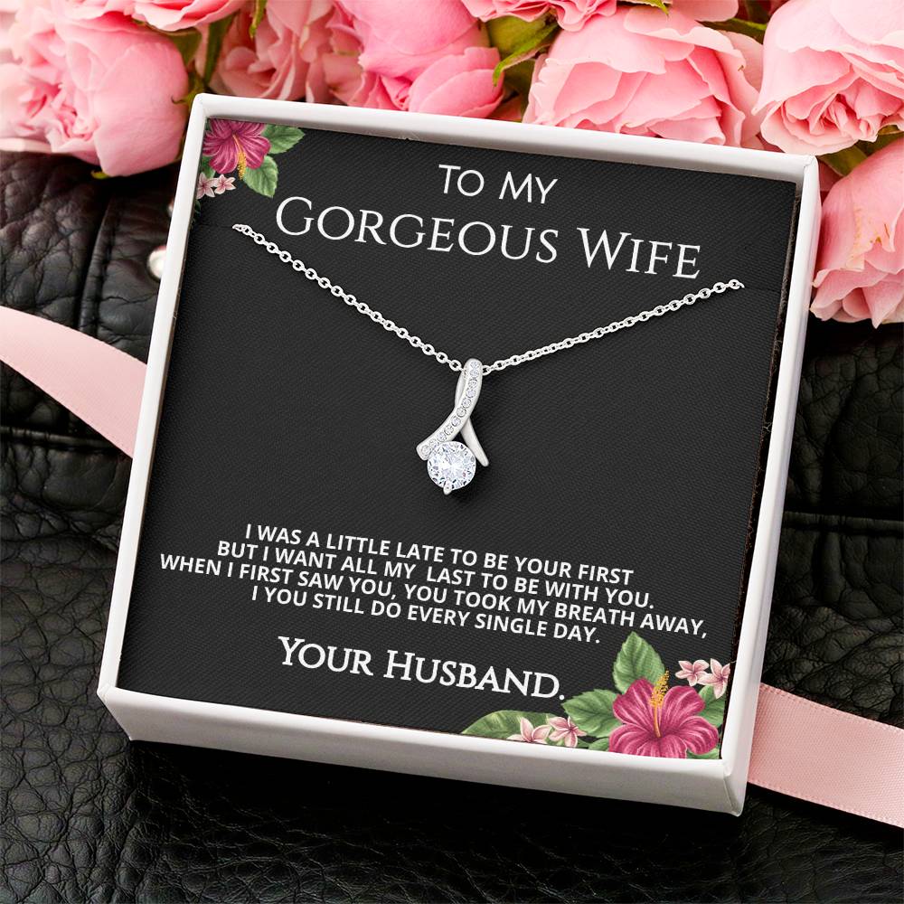 Breath Necklace. 1 Alluring Beauty Necklace