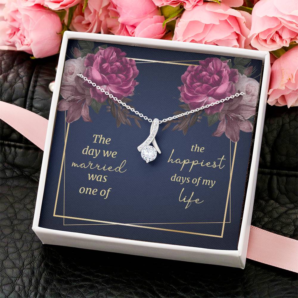 The Day We Married - Alluring Beauty Necklace - Gift For Wife Alluring Beauty Necklace
