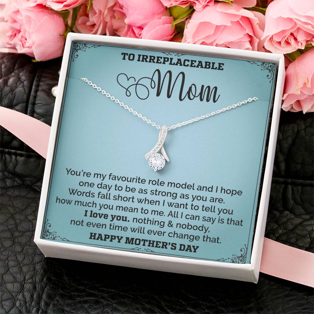 Mom Is My Favourite Role Modle - Alluring Beauty Necklace - Mothers Day Alluring Beauty Necklace