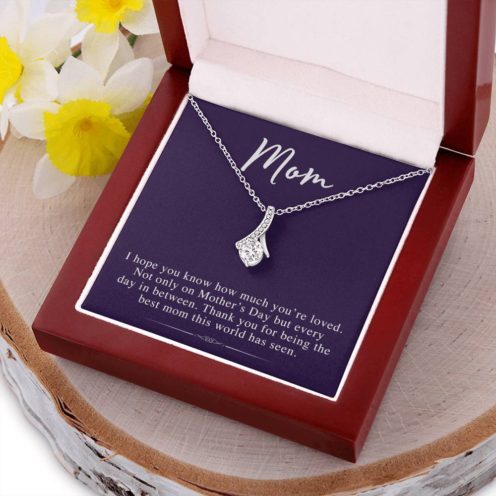 To My Mom - Infinite Love Necklace - Perfect Gift For Mothers Day Alluring Beauty Necklace
