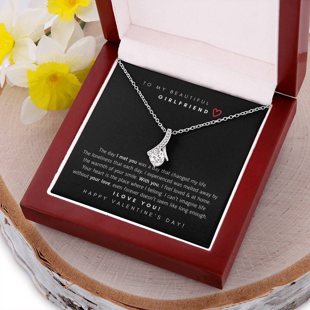 To My Beautiful Girlfriend - Happy Valentine's Day ?? Alluring Beauty Necklace