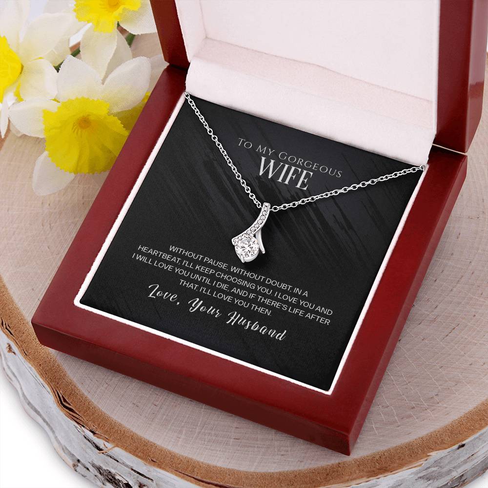 Amazing Valentines Day Gift Idea For Your Wife. Beautiful Necklace With Love Quote. Alluring Beauty Necklace