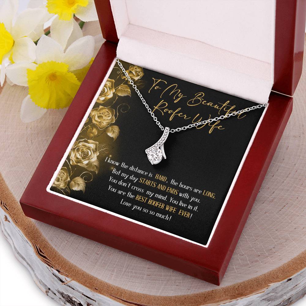 Roofer Wife Alluring Beauty Necklace