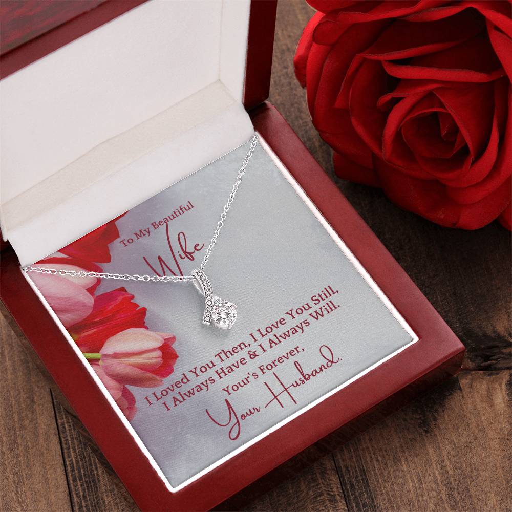 The Perfect Gift For Your Wife. Alluring Beauty Necklace