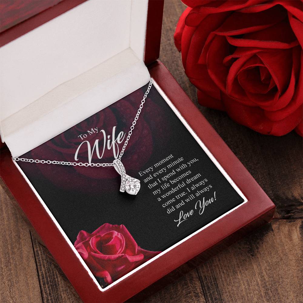 A Wonderful Dream Alluring Beauty Necklace