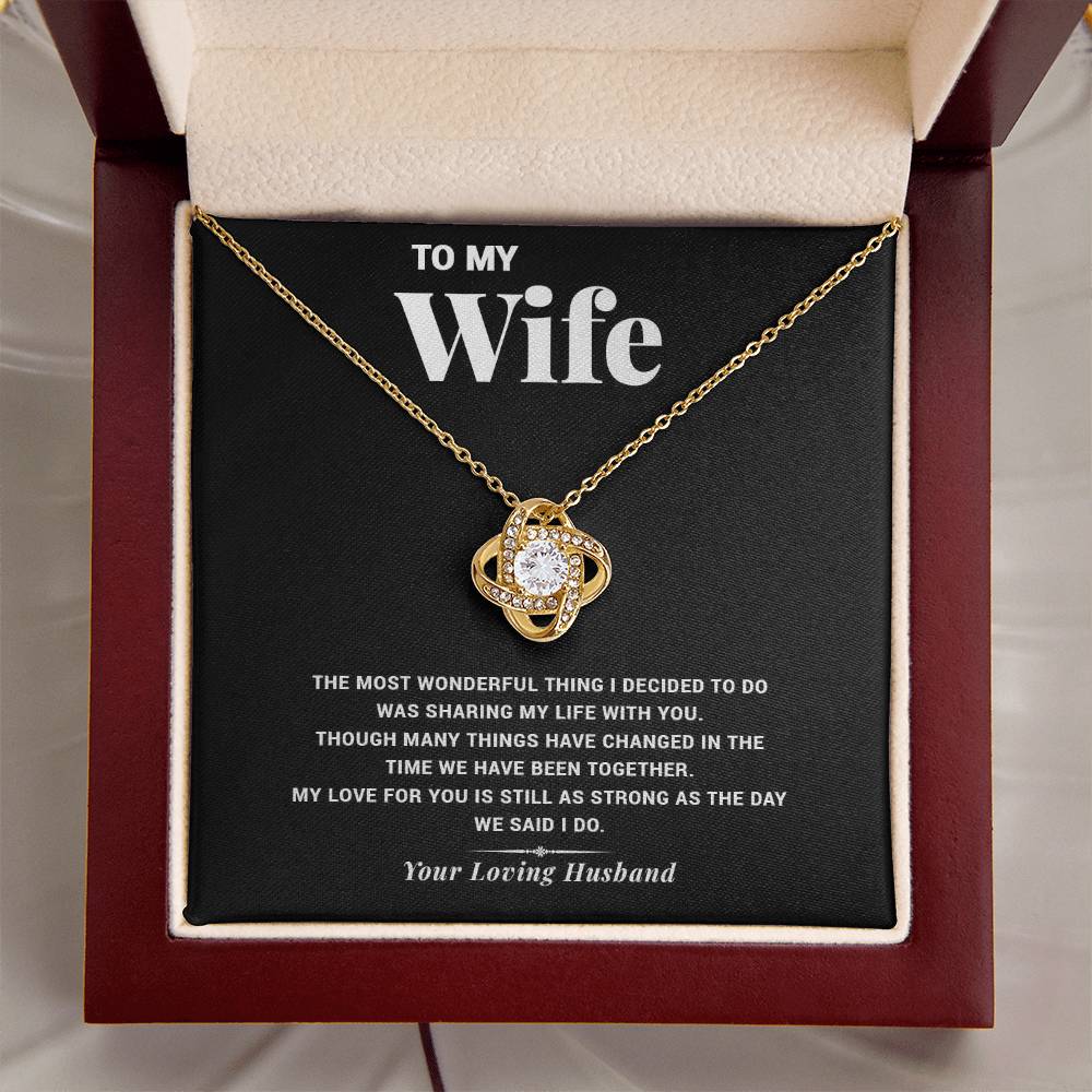 Sharing My Life Wi Love Knot Necklace