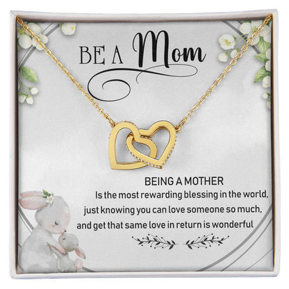 Be A Mom Interlocking Hearts Necklace Message Card