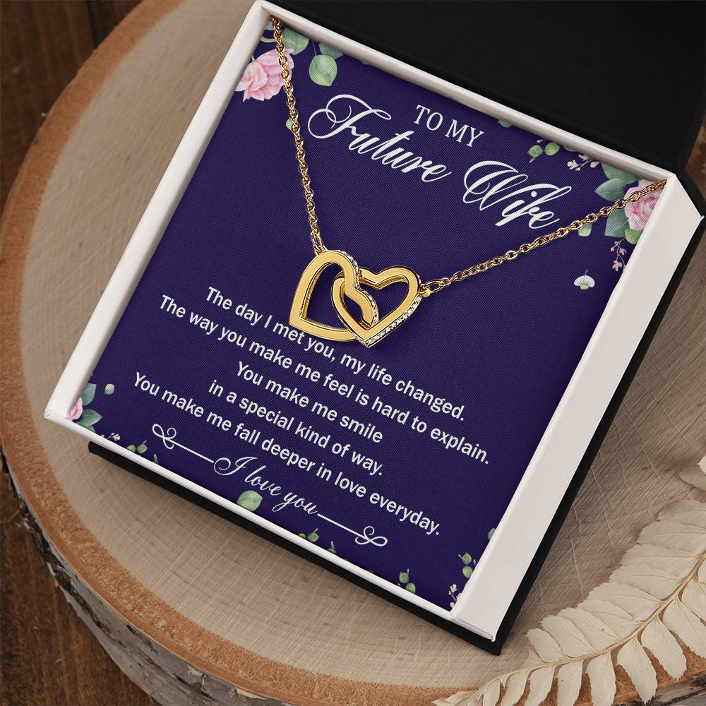 To My Future Wife Interlocking Hearts Necklace Message Card