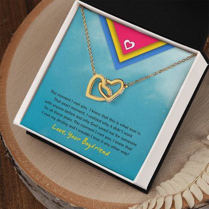 Interlocking Hearts - Moment Necklace For Gf Interlocking Hearts Necklace