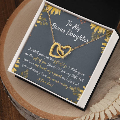Gift For Bonus Daughter Stepdaughter Necklace Stepdaughter Gift Ideas Unbiological Daughter Gift Best Gift For Stepdaughter Interlocking Hearts Necklace