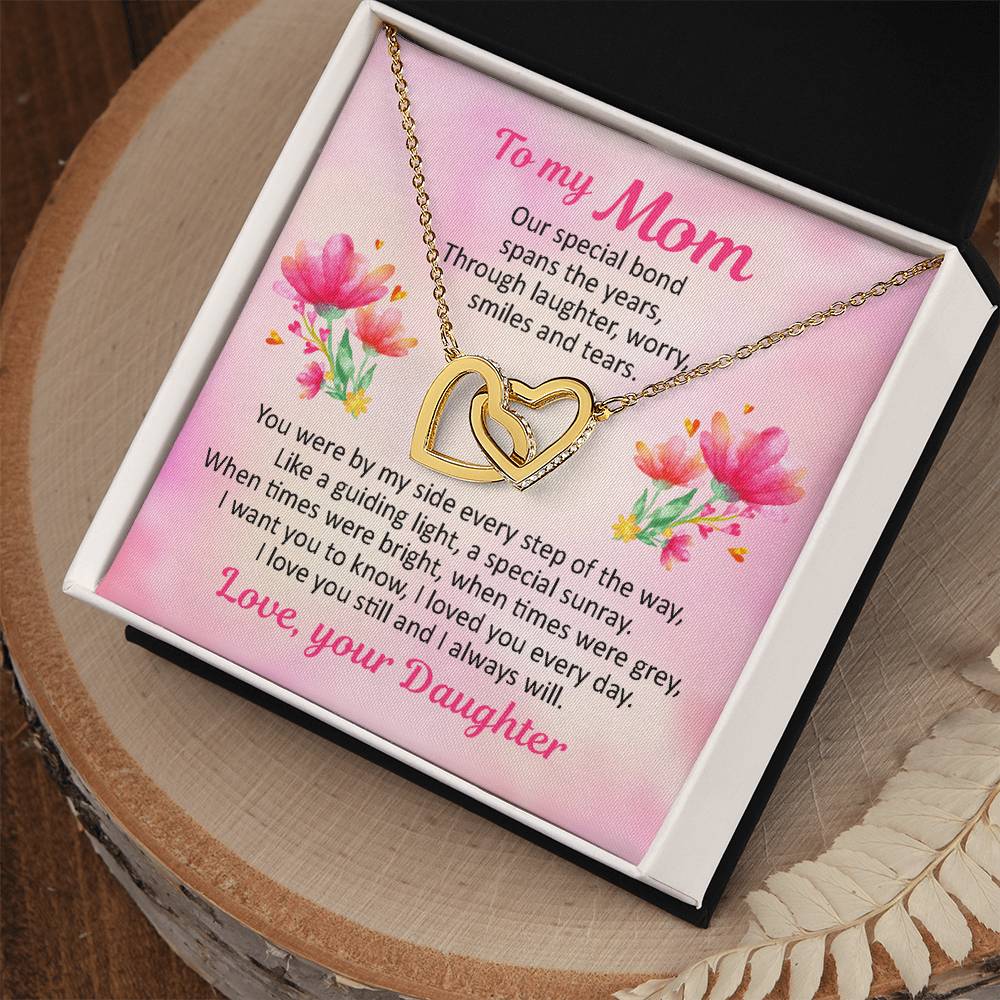 To My Mom - Our Special Bond Spans The Years - Necklace Interlocking Hearts Necklace