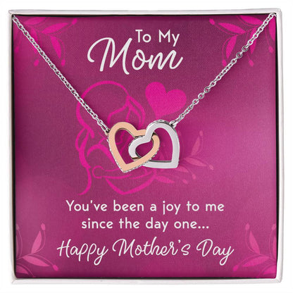 To My Mom Interlocking Hearts Necklace