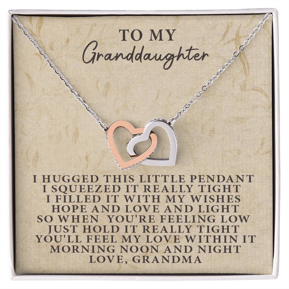 Give Her The Gift She Will Always Remember ?? Interlocking Hearts Necklace