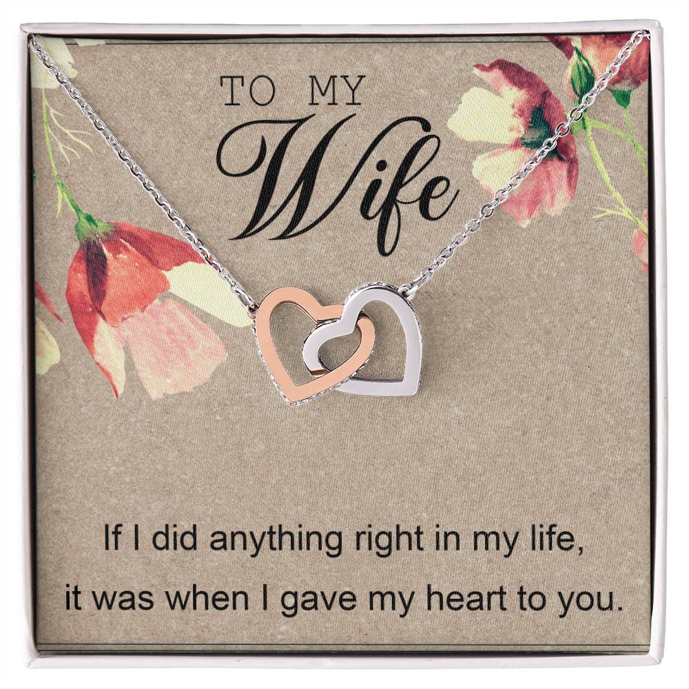 To My Wife Interlocking Hearts Necklace Message Card