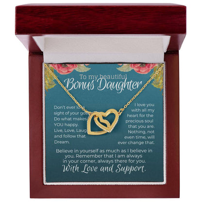 Stepdaughter Love & Support Gift From Stepmom Step Dad - Hearts Interlocking Hearts Necklace