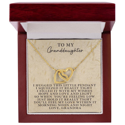Give Her The Gift She Will Always Remember ?? Interlocking Hearts Necklace