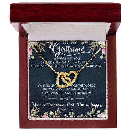 To My Girlfriend Interlocking Hearts Necklace Message Card
