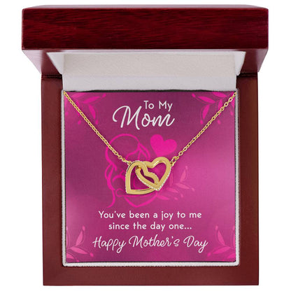 To My Mom Interlocking Hearts Necklace