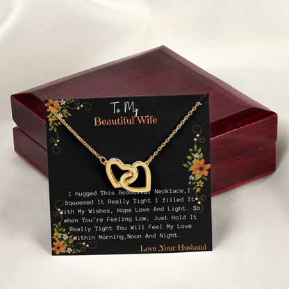 NE93E7~1 Interlocking Hearts Necklace