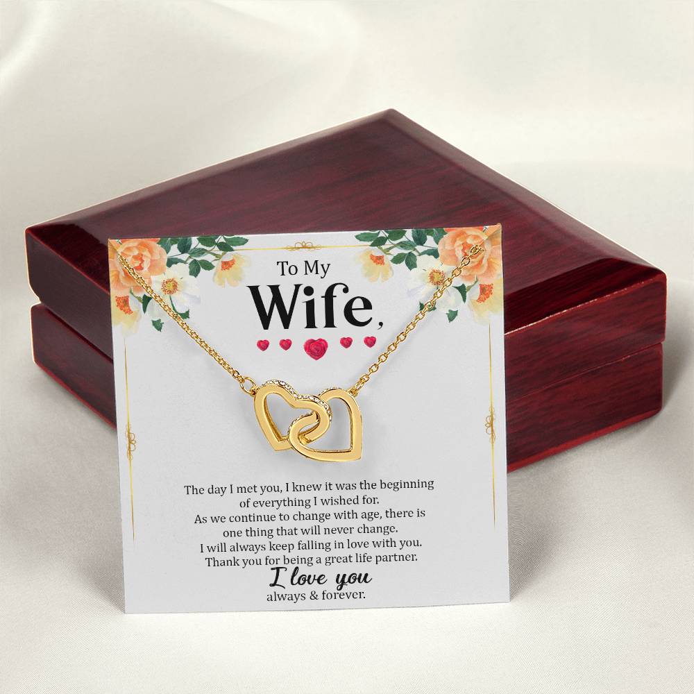 Collection Wife - Interlocking Hearts Interlocking Hearts Necklace