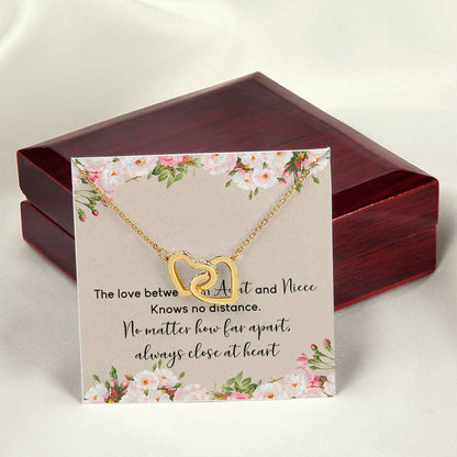 Aunt And Niece The Love No Distance Interlocking Hearts Necklace Birthday Message Card Gift