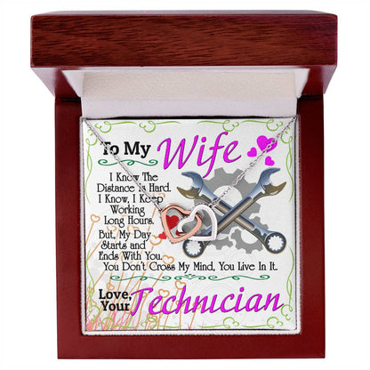 Technician'S Wife - Interlocking Heart Necklace Interlocking Hearts Necklace