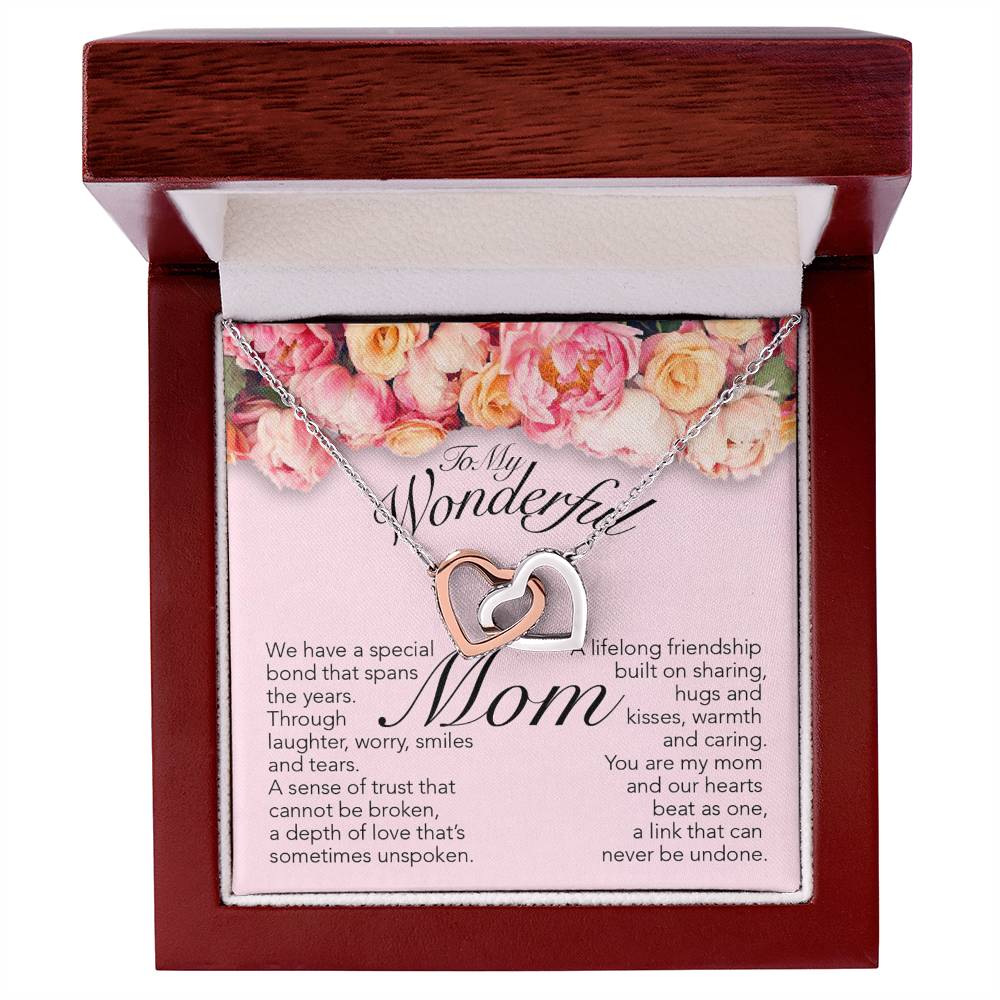 Wonderful Mom Interlocking Hearts Necklace