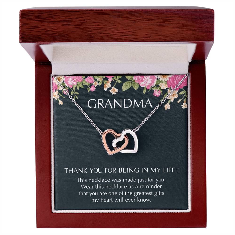Grandma Interlocking Hearts Necklace Message Card