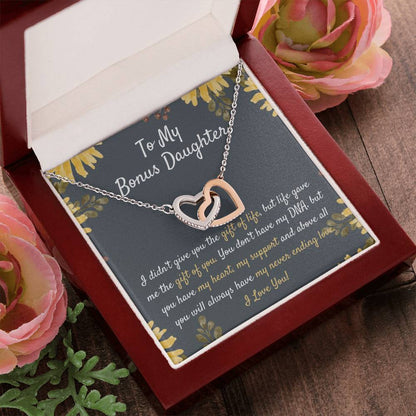 Gift For Bonus Daughter Stepdaughter Necklace Stepdaughter Gift Ideas Unbiological Daughter Gift Best Gift For Stepdaughter Interlocking Hearts Necklace