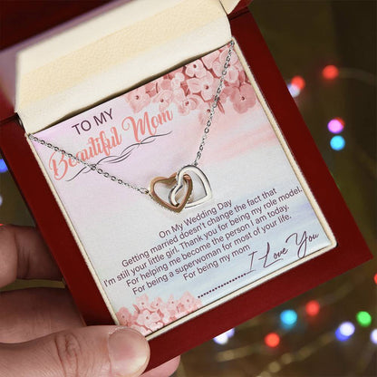 To My Beautiful Mom Interlocking Hearts Necklace Message Card