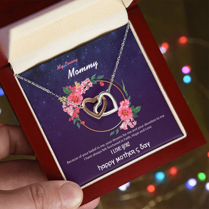 To My Mom Interlocking Hearts Necklace