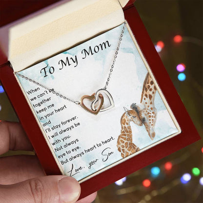 To My Mom Interlocking Hearts Necklace Message Card